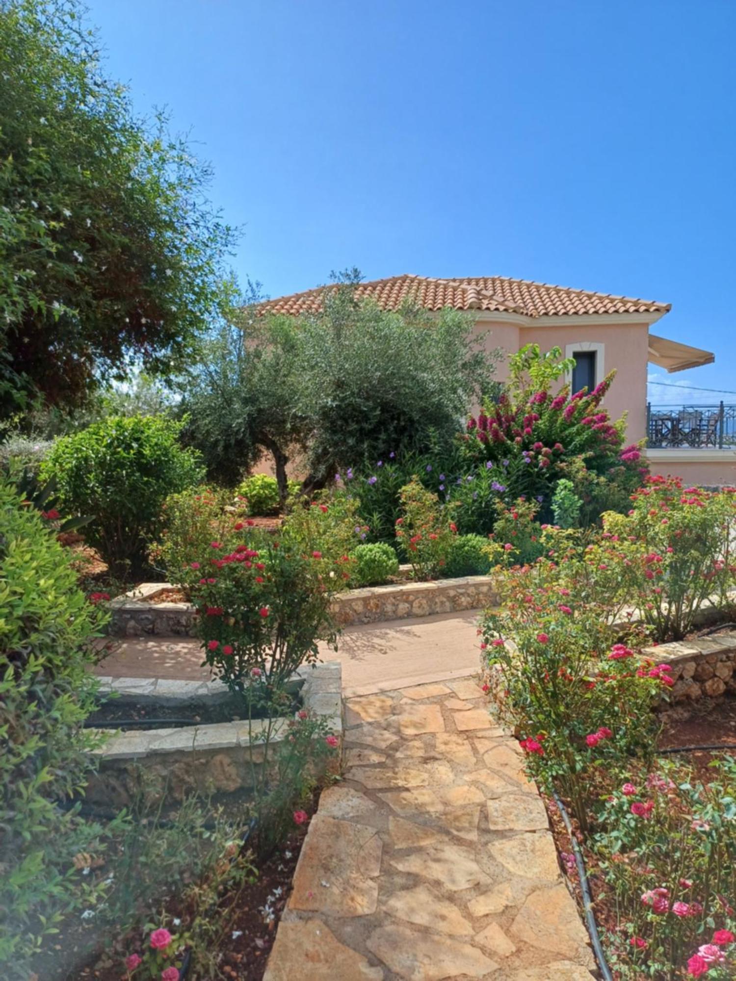 Korallis Villas Karavados ภายนอก รูปภาพ