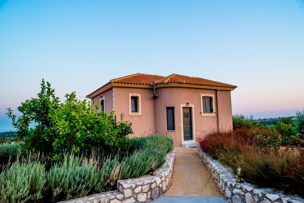 Korallis Villas Karavados ภายนอก รูปภาพ
