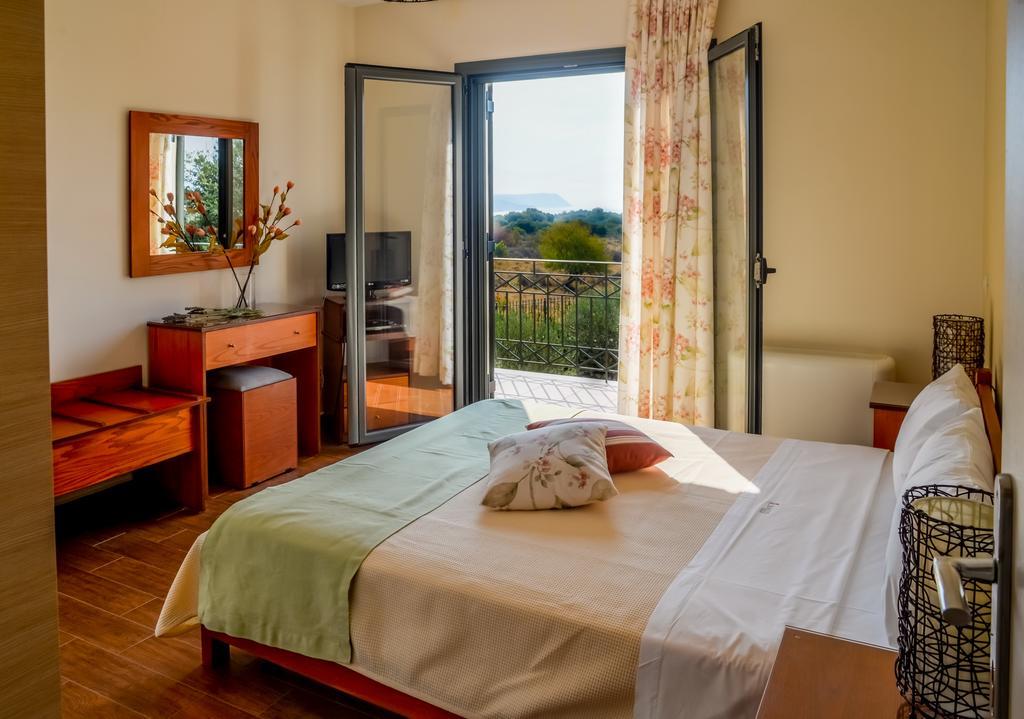 Korallis Villas Karavados ภายนอก รูปภาพ