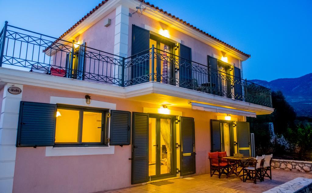 Korallis Villas Karavados ภายนอก รูปภาพ