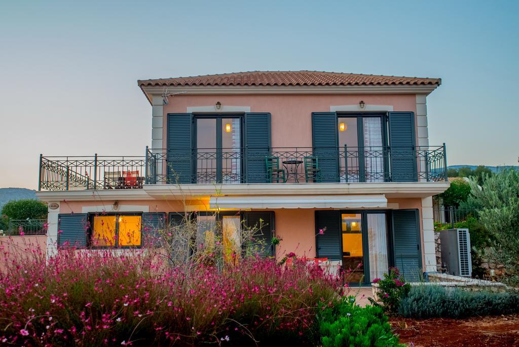 Korallis Villas Karavados ภายนอก รูปภาพ
